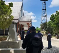 Tugu Republik Indonesia Serikat (RIS) Tugu Republik Indonesia Serikat (RIS) di Singkawang sebagai obyek cagar budaya. (MASA HINDIA BELANDA (Nederlands-Indië)