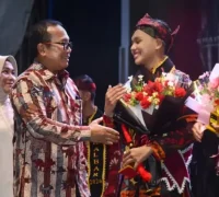 Bupati Kubu Raya Sujiwo saat menghadiri Lanceng Praben Kalbar 2026 di Qubu Resort, Sabtu malam (4/4/2026).