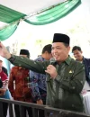 Gubernur Kalbar Ria Norsan membuka SERAMBI 2026 dan Halal Fair di Masjid Raya Mujahidin Pontianak, Kamis (19/2/2026).