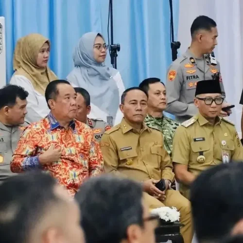 Wagub Kalbar Krisantus Kurniawan saat menghadiri rapat koordinasi penanggulangan puncak karhutla 2026 di Jakarta.