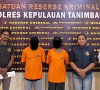 912906 (1) Petugas Polres Kepulauan Tanimbar menggelar konferensi pers kasus kekerasan seksual terhadap anak. (instagram.com/humaspolreskep.tanimbar)
