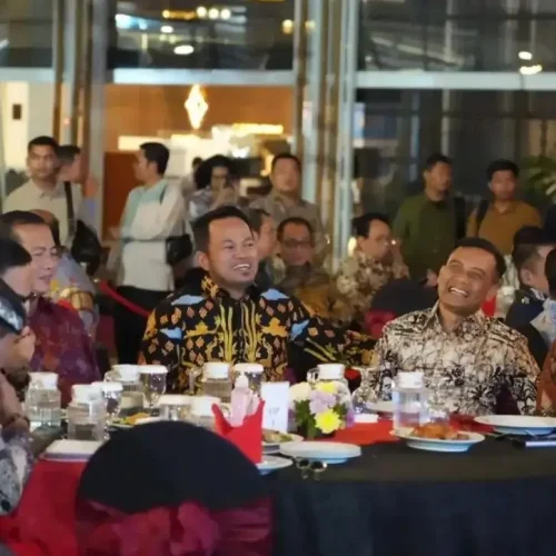 Gubernur Kalimantan Barat Ria Norsan menghadiri Gala Dinner APPSI di Lombok bersama para gubernur se-Indonesia dan Wakil Menteri Dalam Negeri Bima Arya.