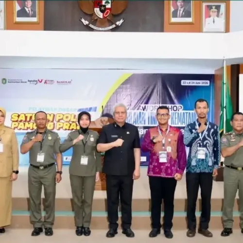 Sekda Kalbar Harisson membuka pelatihan Satpol PP dan workshop perangkat daerah di Aula BPSDM Kalimantan Barat.