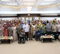 Sekda Harisson menghadiri Silaturahmi Keluarga Alumni APDN Pontianak di BPSDM Kalbar. (Dok. MC Kalbar)