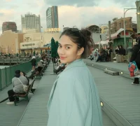 Bareskrim Polri resmi menaikkan status kasus dugaan pencemaran nama baik Zize ke tahap penyidikan. (instagram.com/azizahsalsha_)