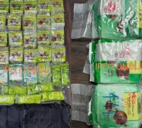 Barang bukti 28 kg sabu hasil penangkapan di Sarawak.