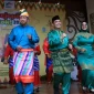 Bejepin Yok 2025 Gubernur Ria Norsan menari bersama Ny. Erlina dan Menteri UMKM Maman Abdurrahman di Bejepin Yok 2025. (instagram.com/adpim.provkalbar)