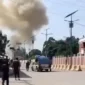 Ledakan bom mobil di masjid dekat kompleks markas kepolisian di Distrik Kohat, Pakistan, menewaskan sedikitnya 21 orang dan melukai 80 lainnya. (Foto: x.com/War_crazy44)
