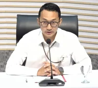 Juru Bicara KPK, Budi Prasetyo, menyampaikan keterangan terkait kasus korupsi PN Depok.