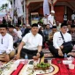 Wakil Wali Kota Singkawang Muhammadin menghadiri Bukber Akbar Singkawang 2026 di Masjid Raya bersama masyarakat, Jumat (6/3/2026).