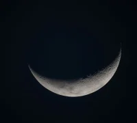 Pemandangan Bulan dari misi NASA.