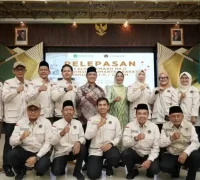 Gubernur Kalbar Ria Norsan melepas jemaah haji di Pendopo Gubernur