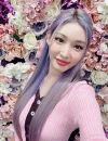 Chungha mengakhiri kontrak dengan agensi MoreVision pada September 2026. (instagram.com/chungha_official)