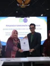 Penandatanganan kerja sama Dinkes Kalbar dan UM Pontianak untuk memperkuat ekosistem kesehatan daerah.