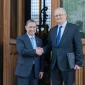 Wakil Menteri Luar Negeri RI Anis Matta dan Wakil Menteri Luar Negeri Rusia Georgy Borisenko saat pertemuan diplomatik di Moskow membahas konflik Timur Tengah.