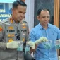 Barang bukti 1.562 butir pil ekstasi yang diamankan Satresnarkoba Polresta Pontianak saat penggerebekan di Kampung Beting.
