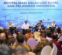 Menkeu Purbaya Yudhi Sadewa saat menghadiri FGD KADIN membahas penguatan industri galangan kapal nasional di Jakarta.