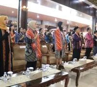 Dialog Kebangsaan Kita Indonesia Sekda Kalbar Harisson membuka Dialog Kebangsaan Kita Indonesia di Pendopo Gubernur Kalbar