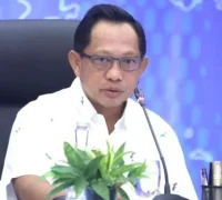 Mendagri Tito Karnavian mengingatkan pemda untuk mengendalikan inflasi daerah agar harga kebutuhan pokok tetap stabil Mendagri Tito Karnavian mengingatkan pemda untuk mengendalikan inflasi daerah agar harga kebutuhan pokok tetap stabil. (instagram.com/titokarnavian)
