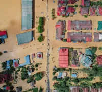 Banjir melanda Kota Tua Hoi An, Vietnam, setelah hujan ekstrem menyebabkan meluapnya sungai dan merendam bangunan bersejarah. (x.com/Weather_Atlas)