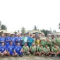Gubernur Kalimantan Barat Ria Norsan menyaksikan pertandingan olahraga dan perlombaan rakyat dalam kegiatan Gema Membangun Desa di Karimunting, Bengkayang.