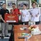 Wakil Gubernur Kalbar Krisantus Kurniawan menyerahkan bantuan hibah Rp1 miliar untuk Gereja Katolik Paroki Santo Fransiskus Asisi di Singkawang.