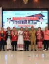 Gubernur Kalimantan Barat Ria Norsan menyampaikan sambutan di Welcome Dinner Pekan Gawai Dayak ke-40 serta ajakan menjaga harmoni dan persatuan masyarakat.
