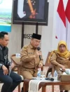 Gubernur Kalbar Ria Norsan memimpin rapat persiapan Musda dan pelantikan pengurus HKTI di Balai Petitih.