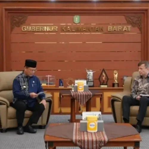 Gubernur Ria Norsan menerima kunjungan Duta Besar Rusia H.E. Sergey Tolchenov di Pontianak, Jumat (27/2/2026).
