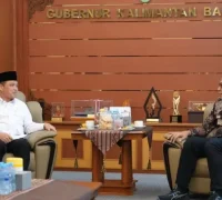 Gubernur Kalbar Ria Norsan menerima kunjungan Kepala BPJS Ketenagakerjaan Regional Kalimantan di Pontianak. (instagram.com/adpim.provkalbar)