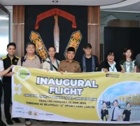 Gubernur Kalbar Ria Norsan meresmikan penerbangan Scoot Airlines rute Pontianak-Singapura di Bandara Supadio.