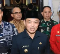 Gubernur Kalbar Ria Norsan mengajak masyarakat kompak mencegah Karhutla dan kabut asap.