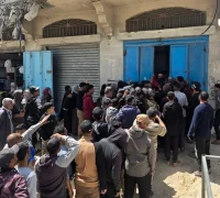 Korban serangan udara Israel di dekat sekolah pengungsian Jalur Gaza.