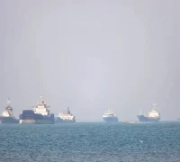 Ilustrasi ketegangan Iran dan Amerika Serikat di tengah kebuntuan negosiasi serta meningkatnya eskalasi di Selat Hormuz.