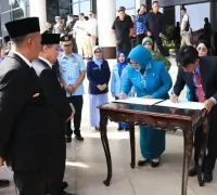 Penandatanganan komitmen bersama TP PKK Kalbar dan Dinas Perkim terkait pendataan RTLH.