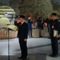 Gubernur Kalbar Ria Norsan memimpin Apel Kehormatan dan Renungan Suci di TMP Dharma Patria Jaya, Kubu Raya, dalam rangka HUT ke-81 RI, Senin (17/8/2026).