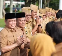 Gubernur Kalbar Ria Norsan memimpin apel dan halal bihalal ASN serta memastikan PPPK tidak dirumahkan.