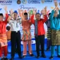 Wakil Gubernur Kalbar Krisantus Kurniawan memberikan motivasi kepada anak binaan saat peringatan Hari Anak Nasional 2026 di LPKA Kelas II Sungai Raya, Kubu Raya.