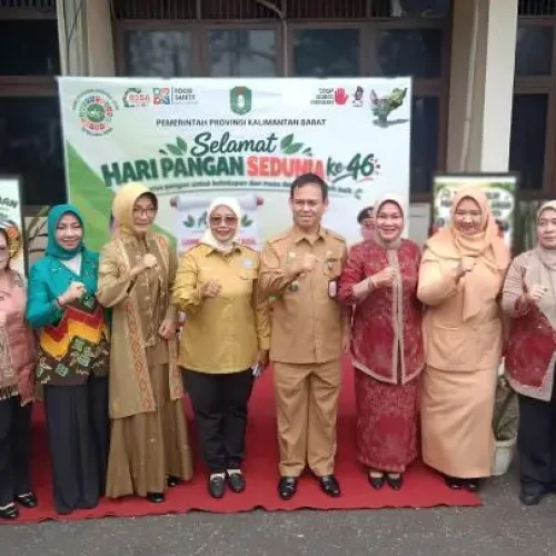 Ketua TP PKK Kalbar Erlina Ria Norsan membuka peringatan Hari Pangan Sedunia ke-46 di Pontianak.