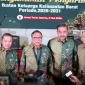 Gubernur Kalimantan Barat Ria Norsan saat menghadiri pengukuhan IKKB di Jakarta dan memberikan sambutan kepada perantau Kalbar.