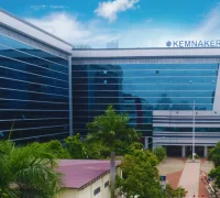 Gedung Kementerian Ketenagakerjaan terkait denda pelanggaran TKA.