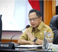 Mendagri Tito Karnavian menyampaikan perkembangan inflasi nasional bulan Oktober 2025. (instagram.com/kemendagri)