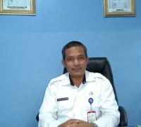 Kepala Disnakertrans Kubu Raya Wan Iwansyah menyampaikan penetapan UMK Kubu Raya 2026. (Dok. MC Kubu Raya)