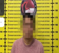 Penangkapan tersangka narkoba oleh Polres Ketapang di wilayah Tumbang Titi.