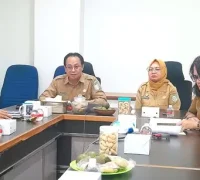 Rapat koordinasi Bapperida Kalbar membahas penguatan inovasi daerah untuk meningkatkan pelayanan publik.