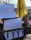 Ratusan massa Barisan Pemuda Melayu Kalbar berunjuk rasa di depan Kantor PLN UID Kalbar di Kubu Raya menuntut penghentian pemadaman listrik bergilir dan kompensasi bagi pelanggan.