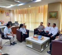 Kapolres Kubu Raya AKBP Rensa S. Aktadivia bertemu manajemen Bandara Internasional Supadio membahas penguatan kerja sama pengamanan dan pencegahan kejahatan lintas batas.