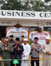 Peresmian Al-Faqih Business Center di Kubu Raya yang dihadiri Bupati Sujiwo, Wakil Bupati Sukiryanto, dan tokoh masyarakat.