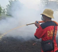 Polres Kubu Raya menangani enam laporan kebakaran hutan dan lahan dalam satu bulan.