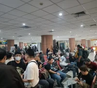 Kabut asap karhutla mengganggu aktivitas penerbangan di Bandara Supadio Kubu Raya. (Foto: Res-KKR)